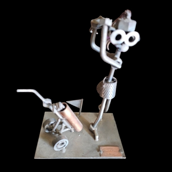 Hinz & Kunst Original Lady Golfer Nuts & Bolts Figurine Metal Sculpture - Picture 4 of 14